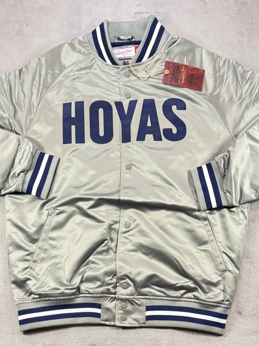 NWT Georgetown Hoyas Mitchell&Ness Satin Jacket Large Stitched Huge Backhit.